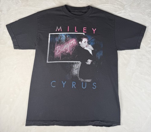 Miley cyrus bangerz tour - miley,